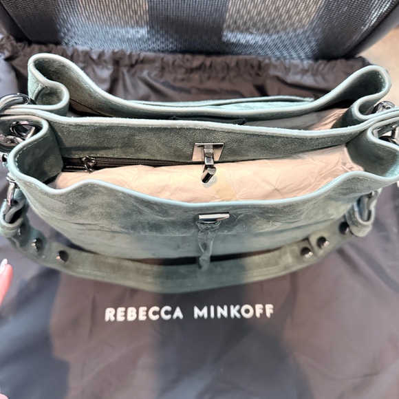 NWT!! Rebecca Minkoff Darren Shoulder Bag in Deep Jade/Gunmetal - Picture 4 of 11